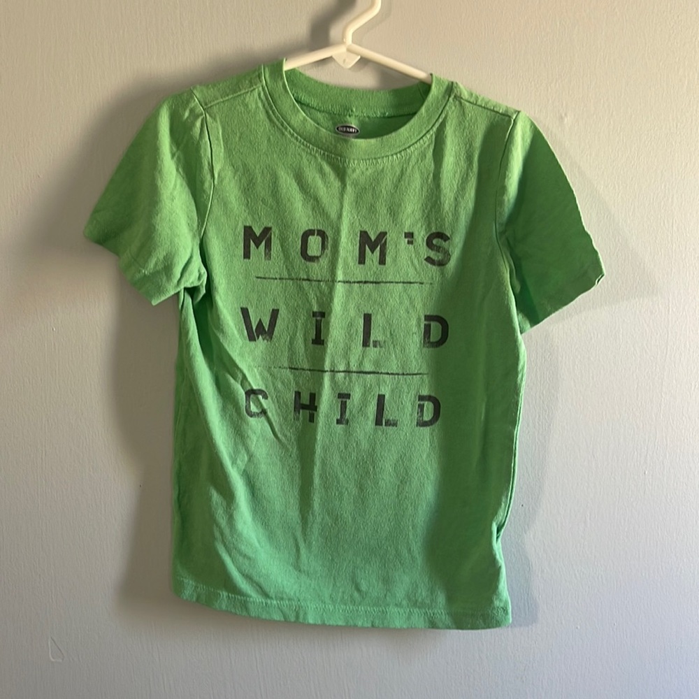 Old navy Mom’s wild child shirt